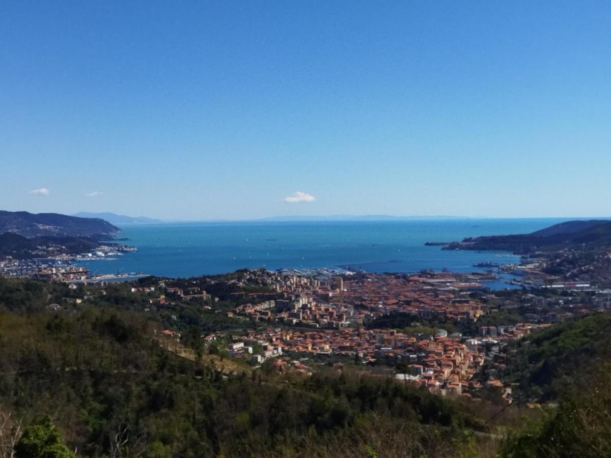 Amphiorama Villa La Spezia Exteriör bild
